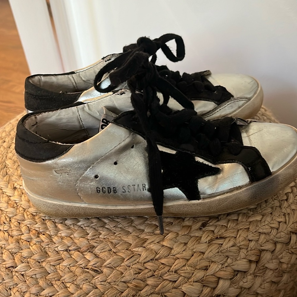GOLDEN GOOSE SUPER STAR